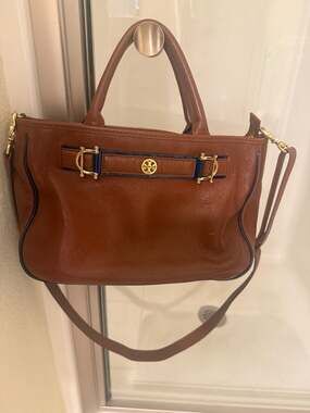 Tory Burch Amanda Classic Pebbled Leather Satchel Crossbody Bag Brown